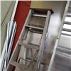 Image 2 : 8FT WOOD A-FRAME LADDER