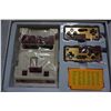 Image 2 : NEW IN BOX FC COMPACT VINTAGE 88 GAME VIDEO GAME SYSTEM