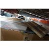 Image 2 : BOX OF OVER 1000 GREETING CARDS