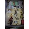 Image 4 : 2 TRAYS OF JEWELLERY