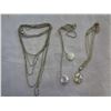 Image 8 : LOT OF WOMENS DINNER RINGS, NECKLACES, AND EARRINGS
