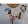 Image 2 : TRAY OF BEADED AND CARVED JEWELLERY, AND TRAY OF JADE JEWELLERY