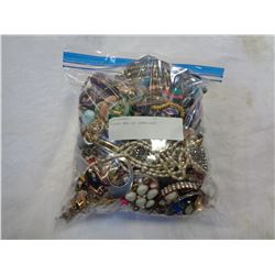 LARGE BAG OF JEWELLERY