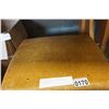 Image 2 : ROYAL KEYSTONE TYPEWRITER IN YELLOW CASE