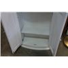 Image 5 : WHITE WALL SHELF
