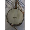 Image 2 : BANJO W/ RESONATOR MADE IN VACOUVER
