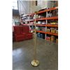 Image 1 : GOLD FLOOR LAMP