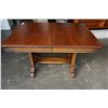 Image 2 : ANTIQUE WALNUT DINING TABLE AND 6 LEATHER SEAT CHAIRS