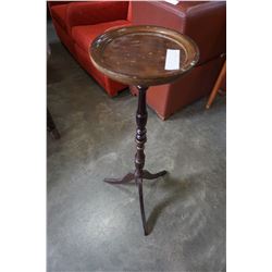 VINTAGE PLANTER STAND
