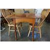 Image 3 : OAK DROP LEAF DINING TABLE W/ 2 CHAIRS