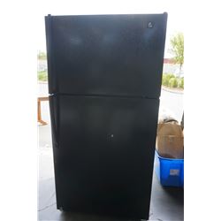 MAYTAG BLACK 33 INCH REFRIDGERATOR, TESTED AND WORKING GUARANTEED