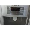 Image 3 : BOSCH STAINLESS 36 INCH SIDE BY SIDE REFRIDGERATOR WITH FREEZER, TESTED AND WORKING GUARANTEED