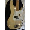 Image 2 : FENDER SQUIER PRECISION BASS GUITAR IN SOFT CASE