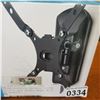 Image 2 : NEW OVERSTOCK INSIGNIA TILTING 13-32 INCH TV WALL MOUNT 40 LB CAPACITY