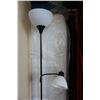 Image 2 : BLACK FLOOR LAMP WITH ADJUSTABLE READING LAMP