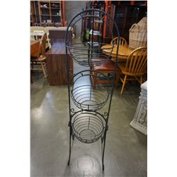 HANGING PLANTER STAND