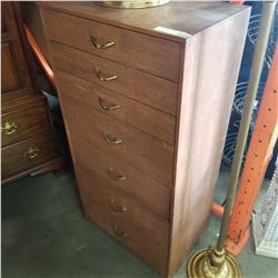 7 DRAWER DRESSER