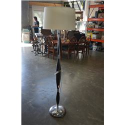 MODERN FLOOR LAMP