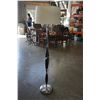 Image 1 : MODERN FLOOR LAMP
