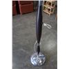 Image 3 : MODERN FLOOR LAMP