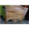 Image 2 : 2 SINGLE MAPLE HEADBOARDS