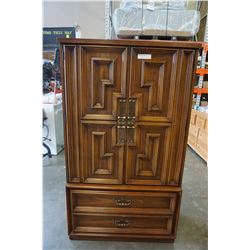 4 DRAWER WALNUT WARDROBE