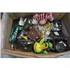 Image 3 : BOX OF WATCHES AND JEWELLERY