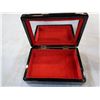 Image 2 : EASTERN LACQUER BOX AND FOCACIA BOX