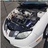 Image 9 : WHITE PONTIAC SUNFIRE 4 DOOR SEDAN W/ KEY AND FOB, CAR FAX, AND REGISTRATION 160 020KM