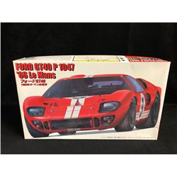 Ford GT-40 P 1047 '66 Le Mans (1/24)