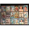 Image 1 : VINTAGE BASEBALL CARD LOT