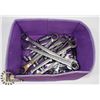 Image 1 : BIN OF SOCKETS AND WRENCHES