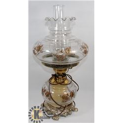 VINTAGE HURRICANE TABLE LAMP WITH GLASS SHADE.