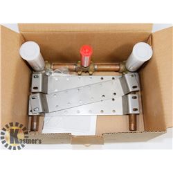 SHOW HOUSE BY MOEN WALL MOUNT LAV HANDLE