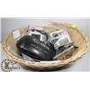 Image 1 : BASKET OF ELECTRONICS