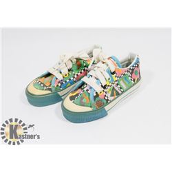 SCHOOL BUS MULTI BLUE SZ 6.5