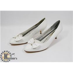 MARIE CLAIRE WHITE SZ 8