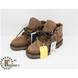 BROWNS LANDING HIKING BOOTS SZ 7.5