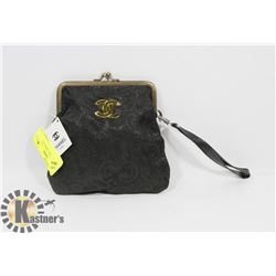 REPLICA  CHANEL WRISTLET