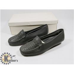 WOODSTOCK GREY SZ 5.5