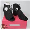 Image 1 : NATURE BREEZE BLACK SUEDE SZ 6