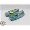 Image 1 : BLUE  SLIPPERS KIDS SZ 12
