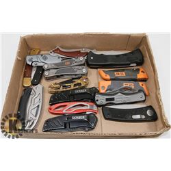 FLAT OF VARIOUS POCKET KNIVES