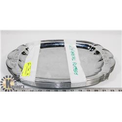 LOT OF 24 METAL DECORATIVE PLATES.