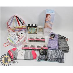 FLAT NEW ITEMS LARK & IVES PINS