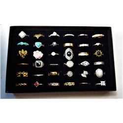 7)  LOT OF 36 FASHION RINGS