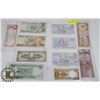 Image 1 : LOT OF ASSORTED WORLD CURRENCY