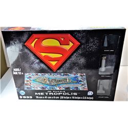 23) SUPERMAN 4D METROPOLIS