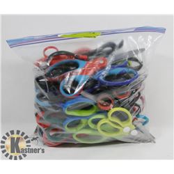 BAG OF SCISSORS