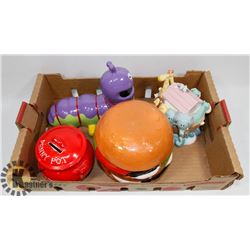 4 COLLECTIBLE COIN BANKS (2 ARE VINTAGE)